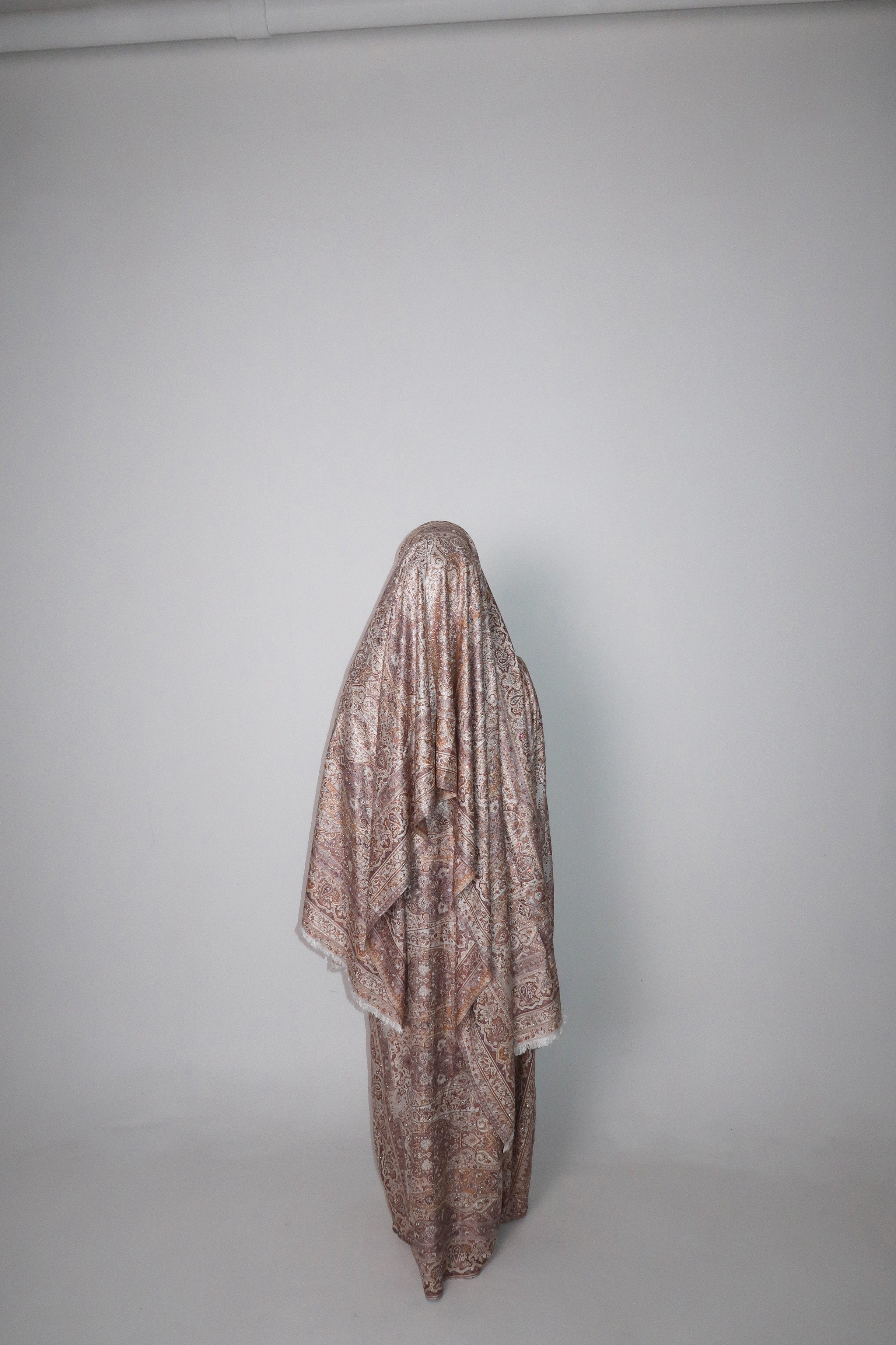 ROSE GOLD ABAYA