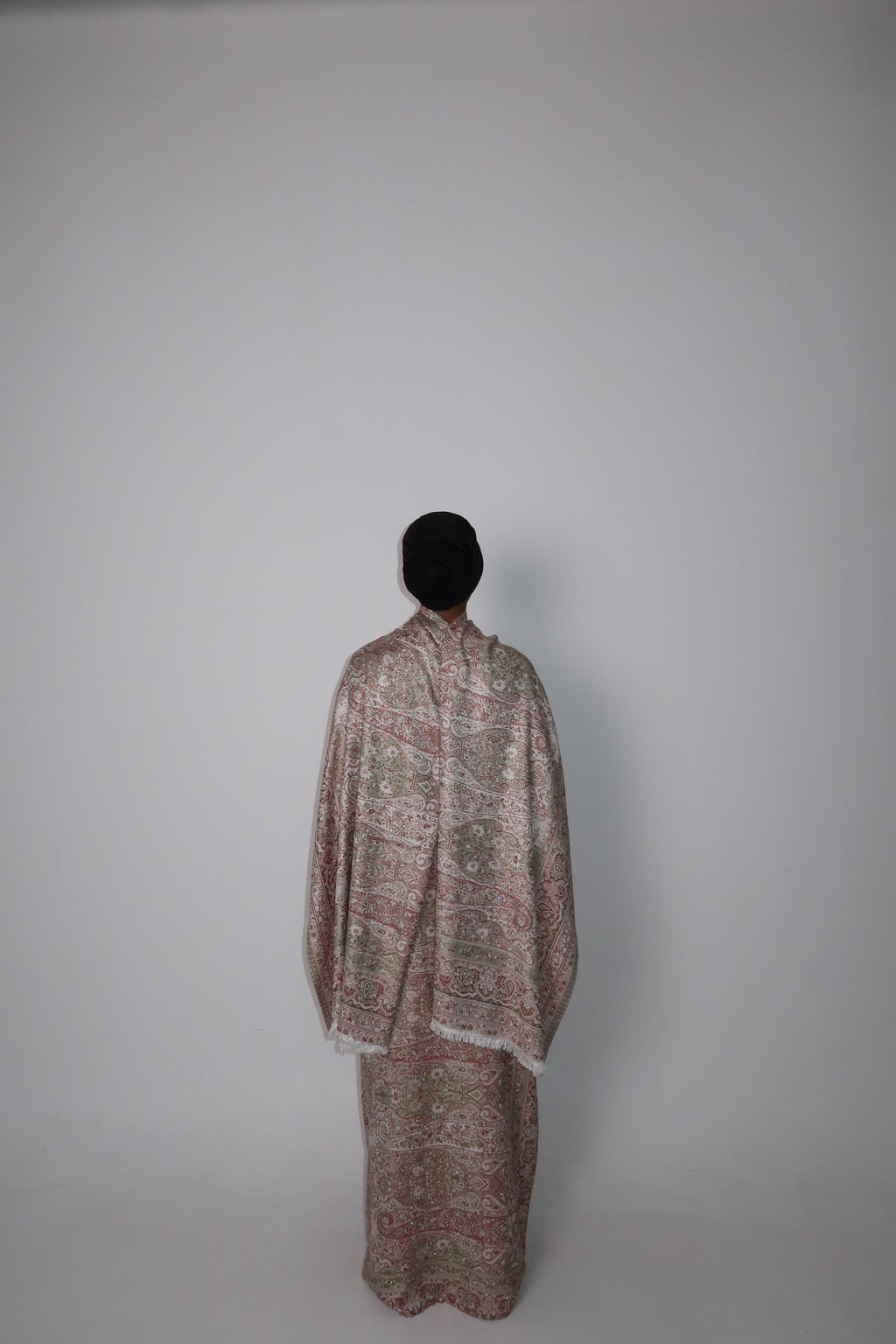 BLUSH SAND ABAYA