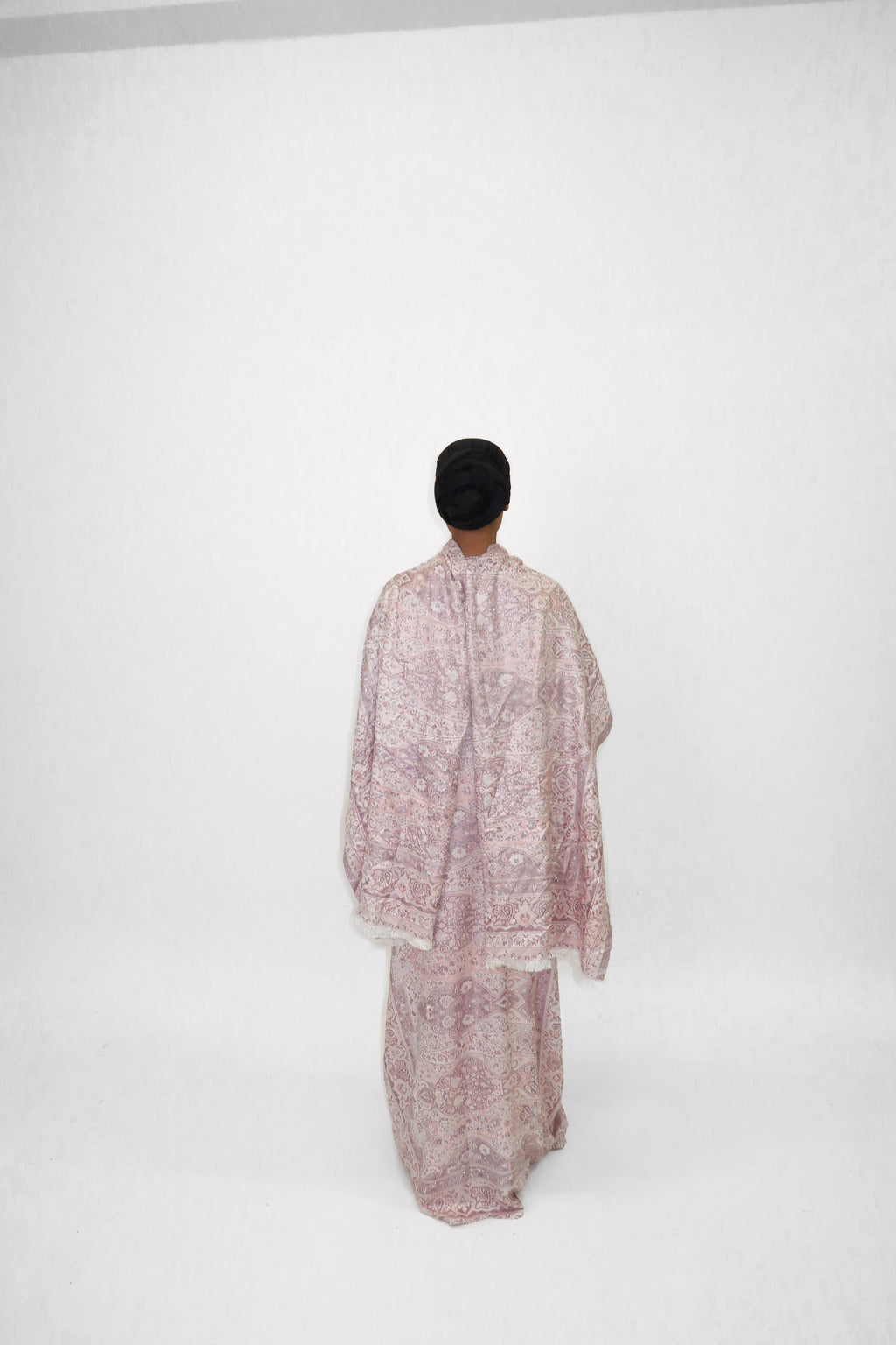 SOFT BLOOM ABAYA