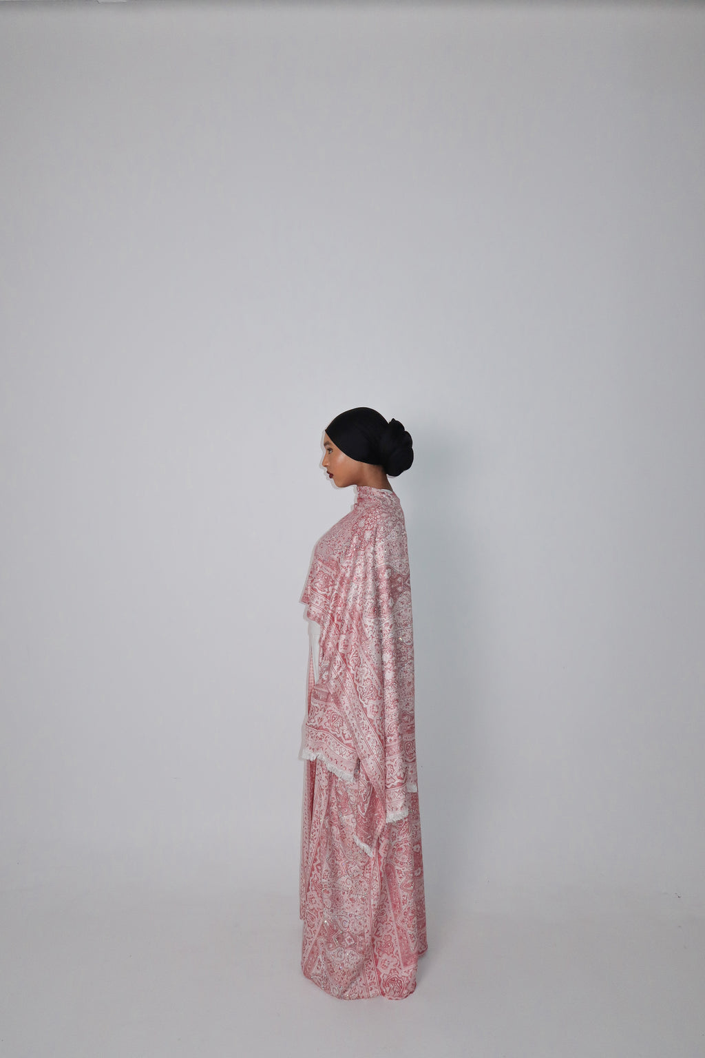 ROSE PEARL ABAYA