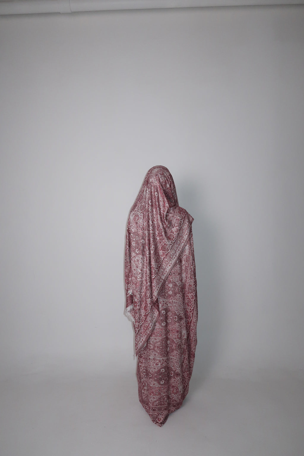 DUSTY ROSEWOOD ABAYA
