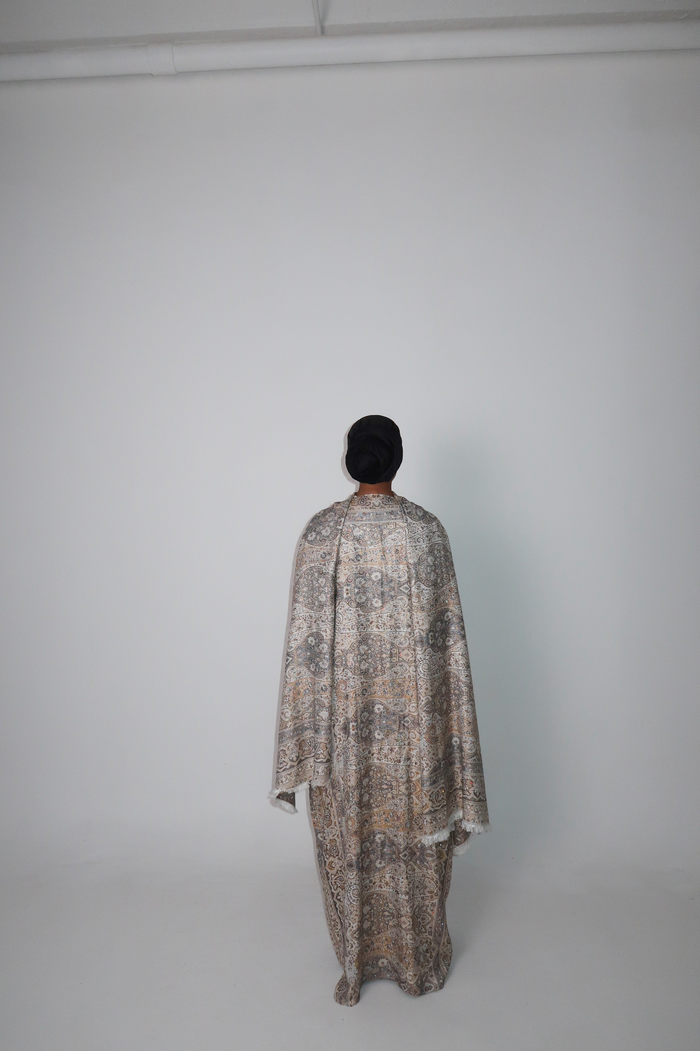 MOONLIGHT GOLD ABAYA