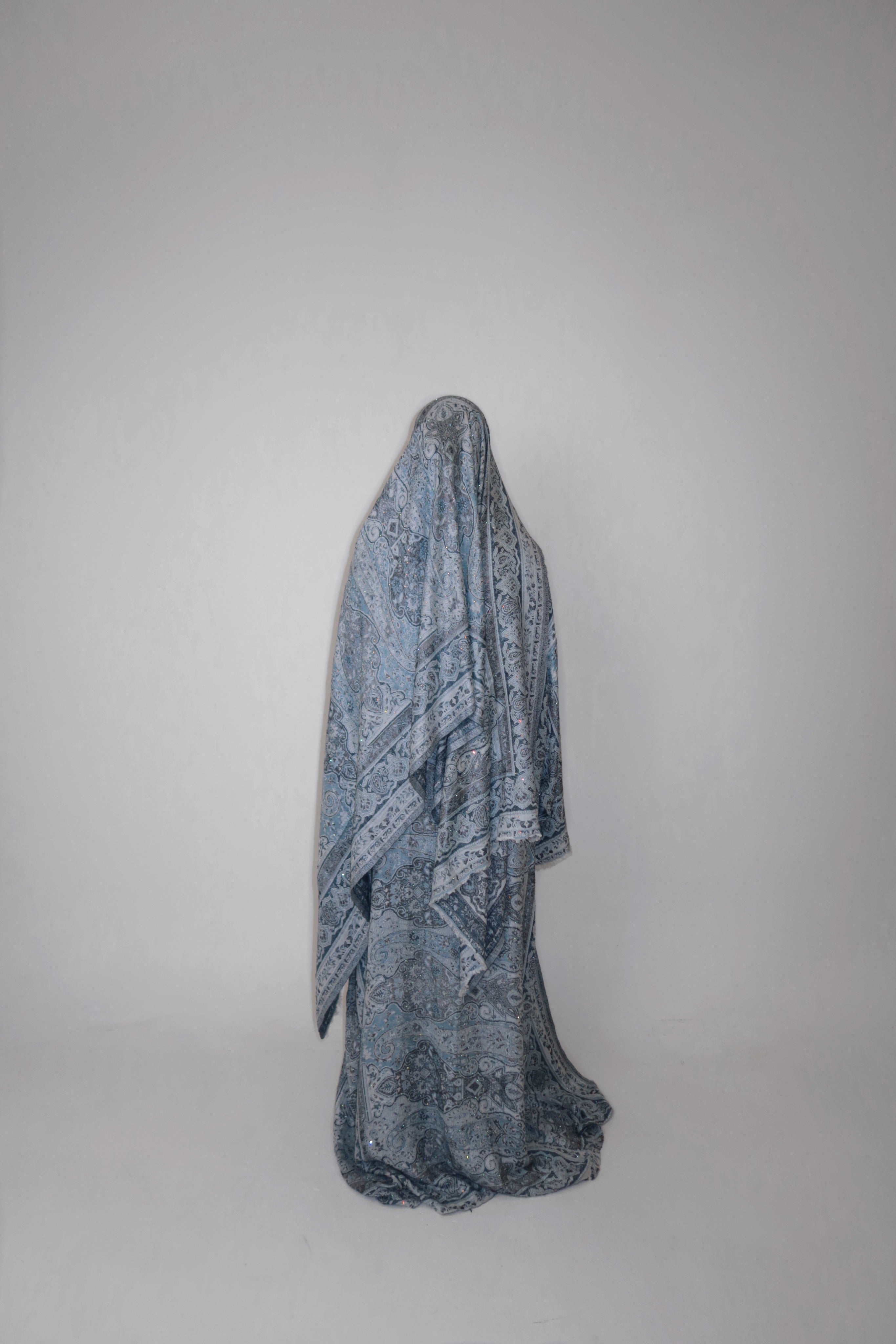 BLUE MIST ABAYA