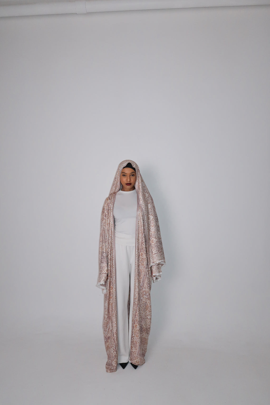 ROSE GOLD ABAYA