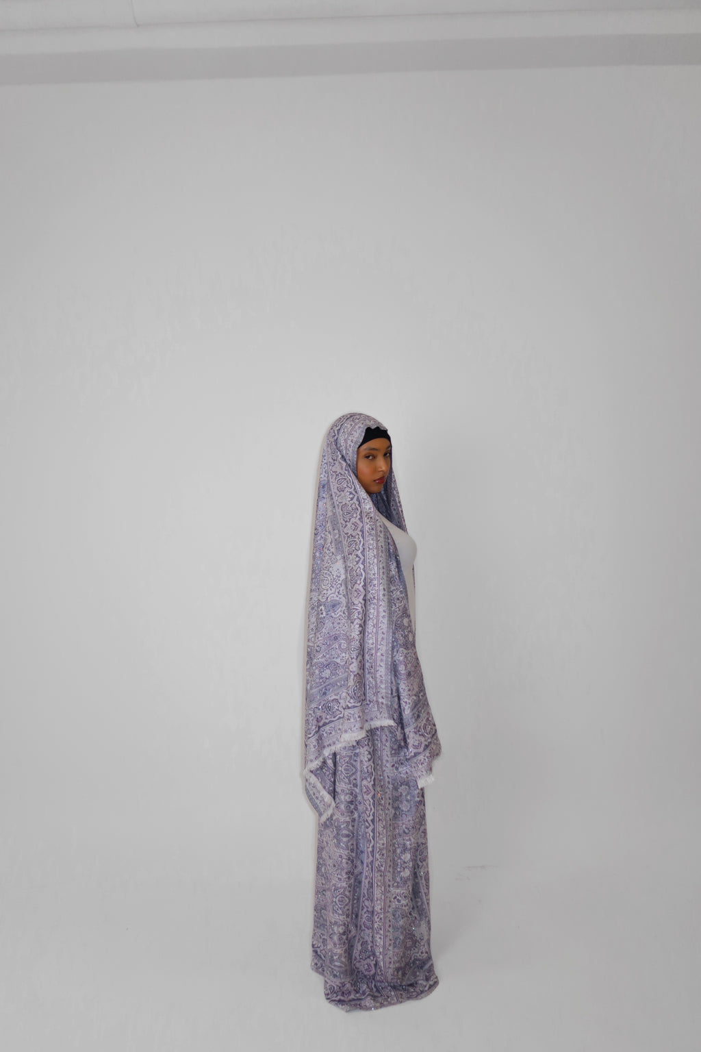 VIOLET MIST ABAYA