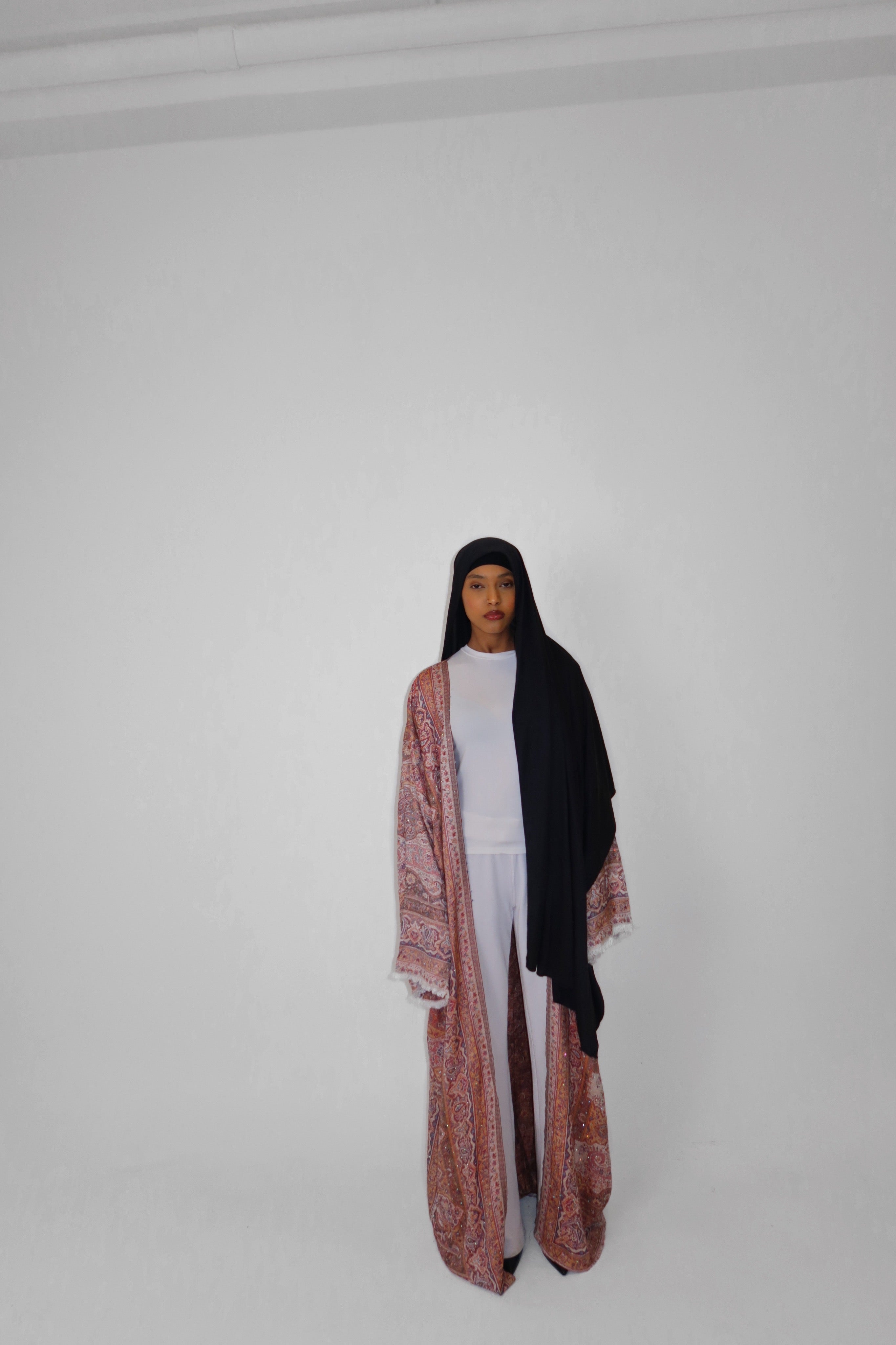 CINNAMON ROSE ABAYA