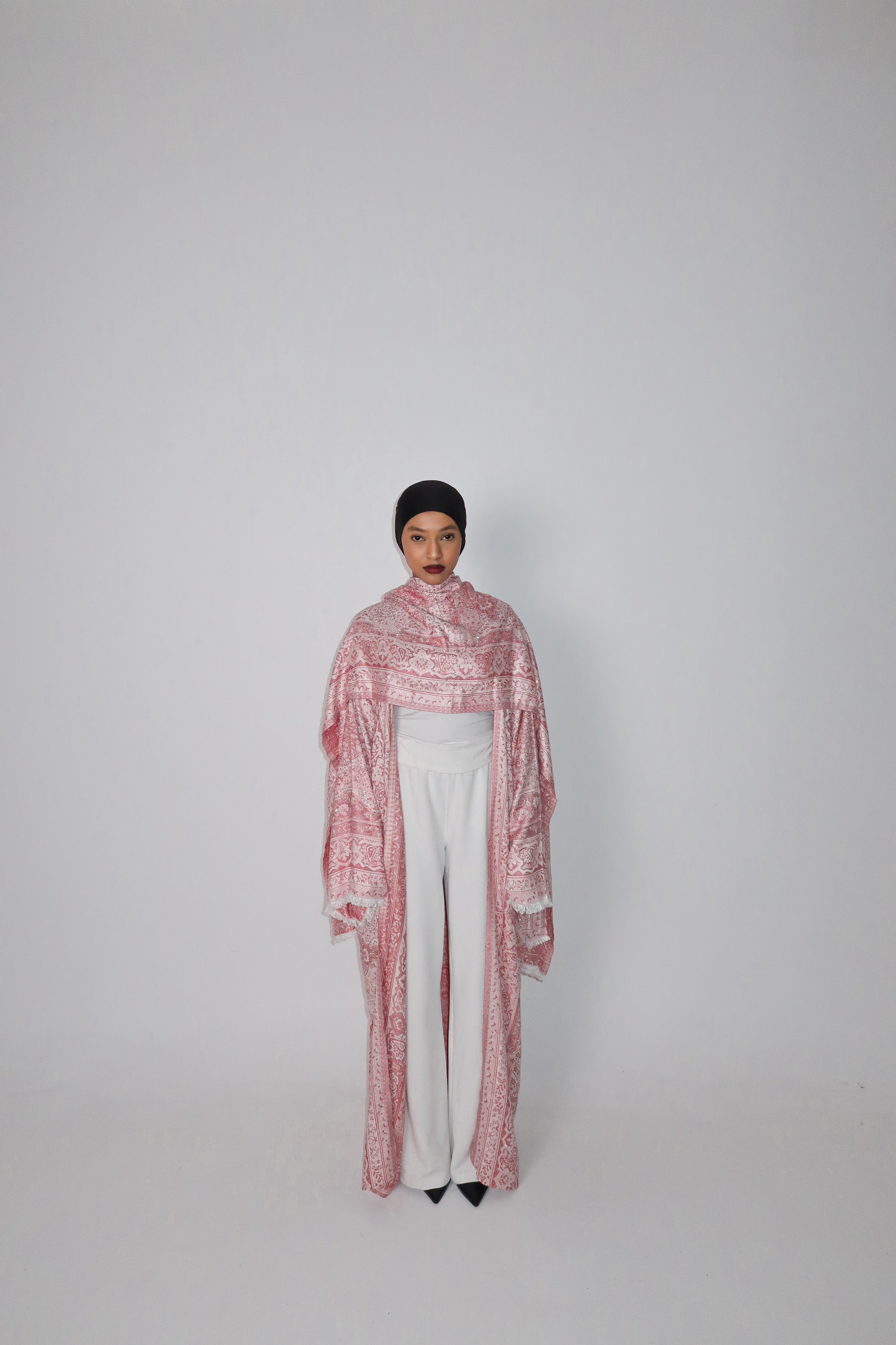 ROSE PEARL ABAYA