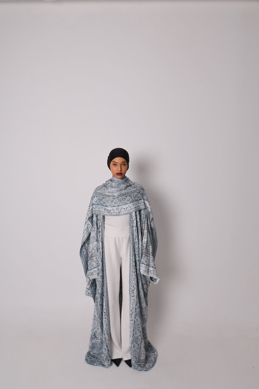 DOVE BLUE ABAYA