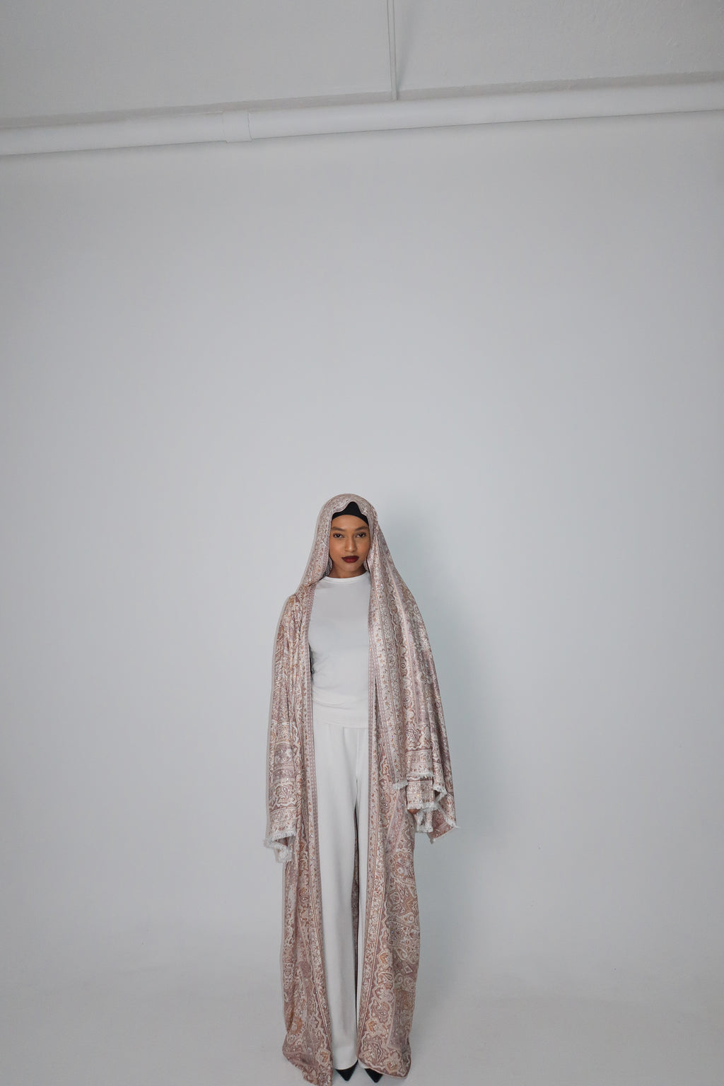 ROSE GOLD ABAYA